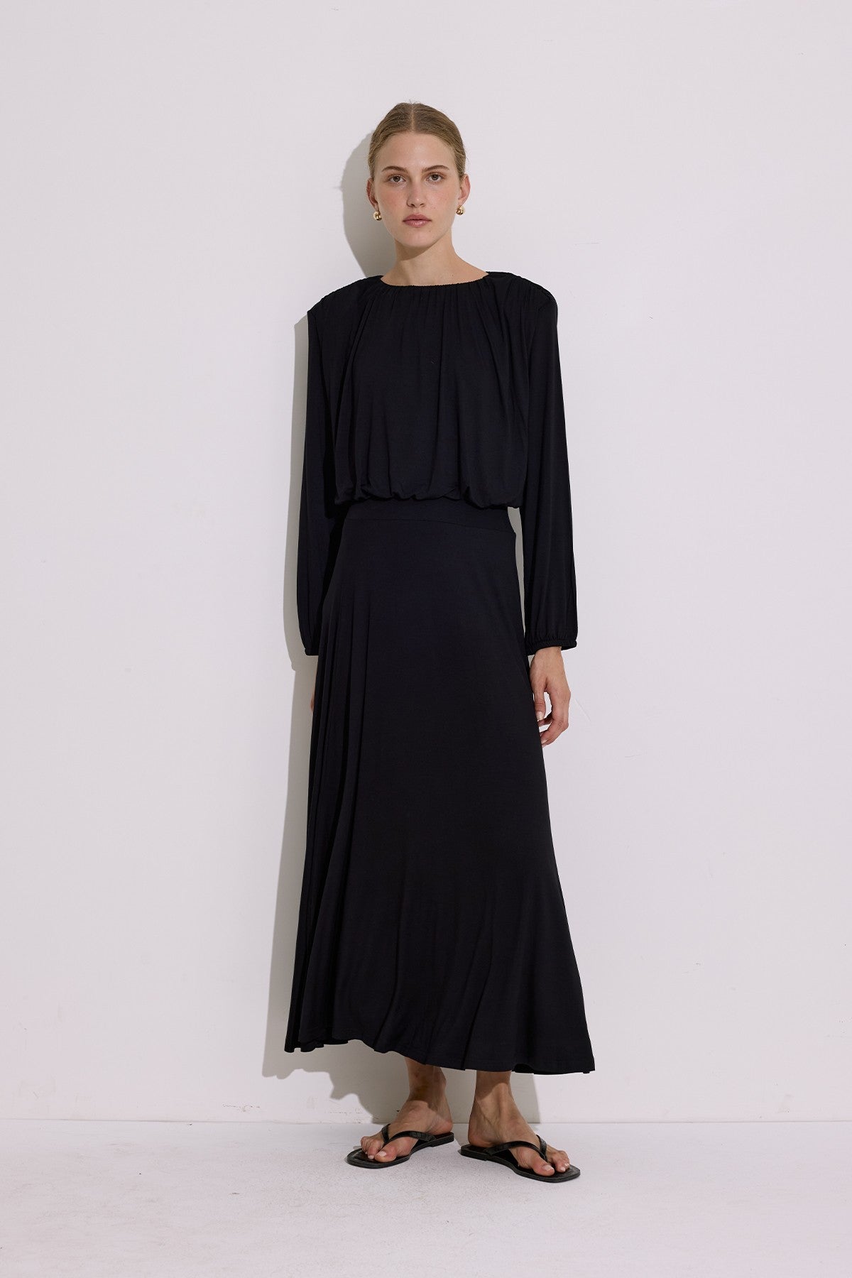 Flowing Balloon Form Blouse Black
