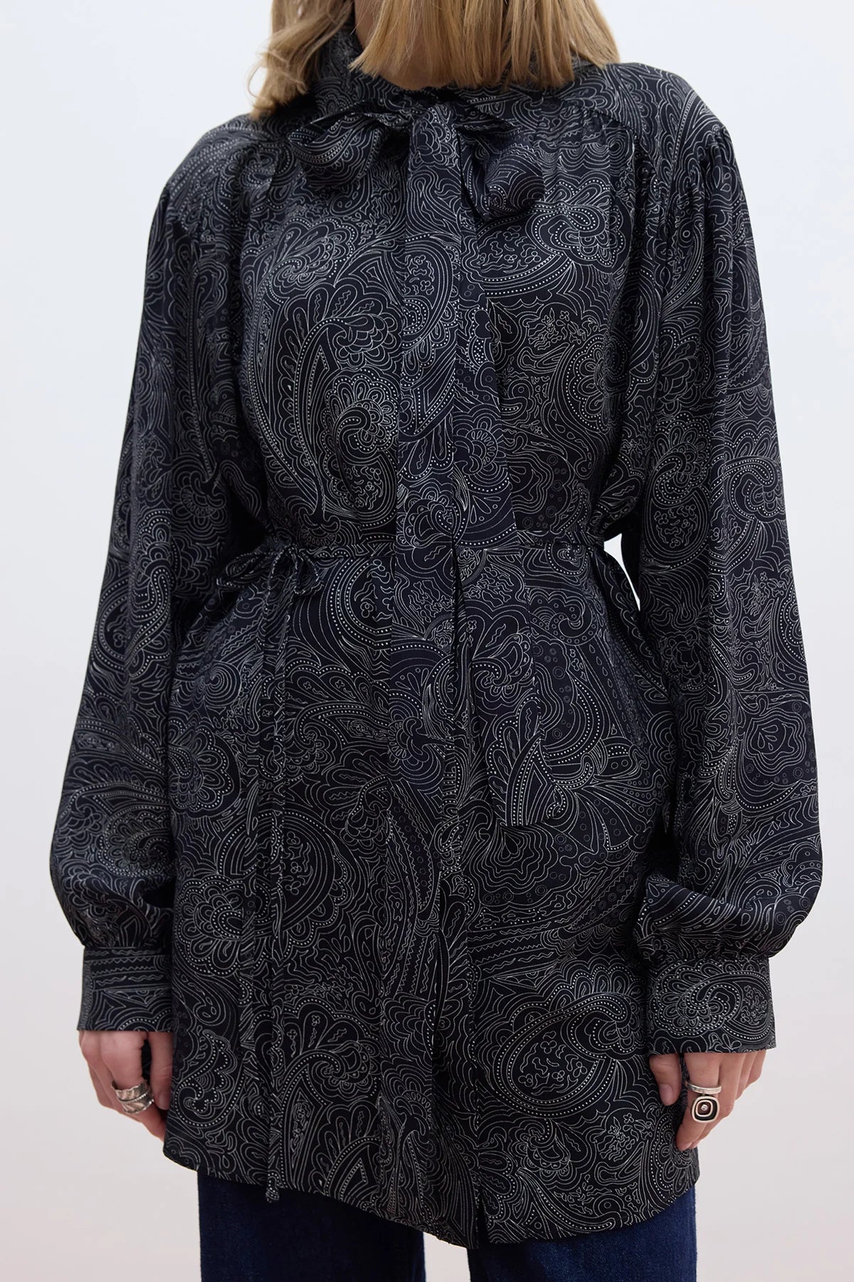 BELTED RETRO STYLE SHIRT REINA