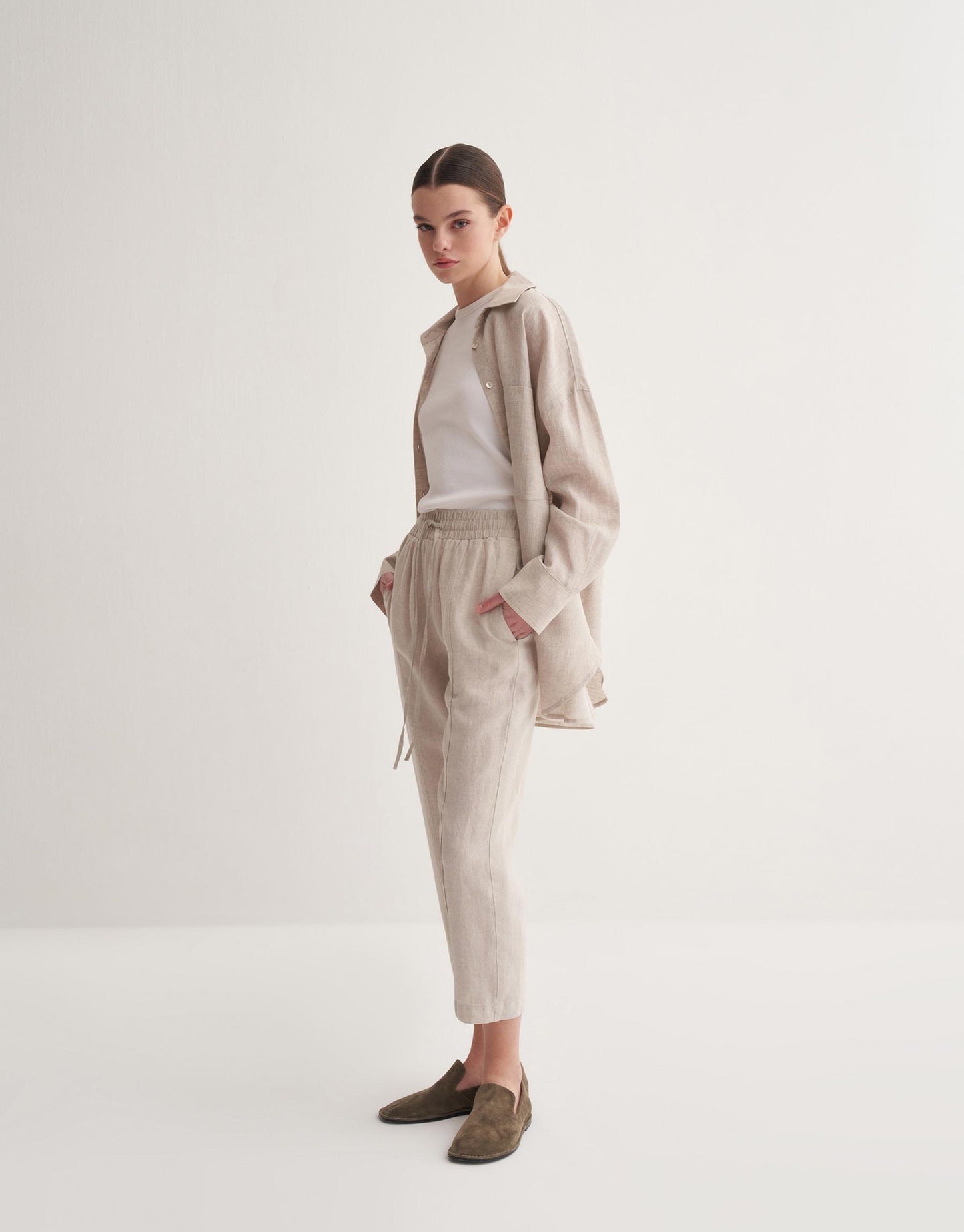 100% Linen Carrot Trousers Natural