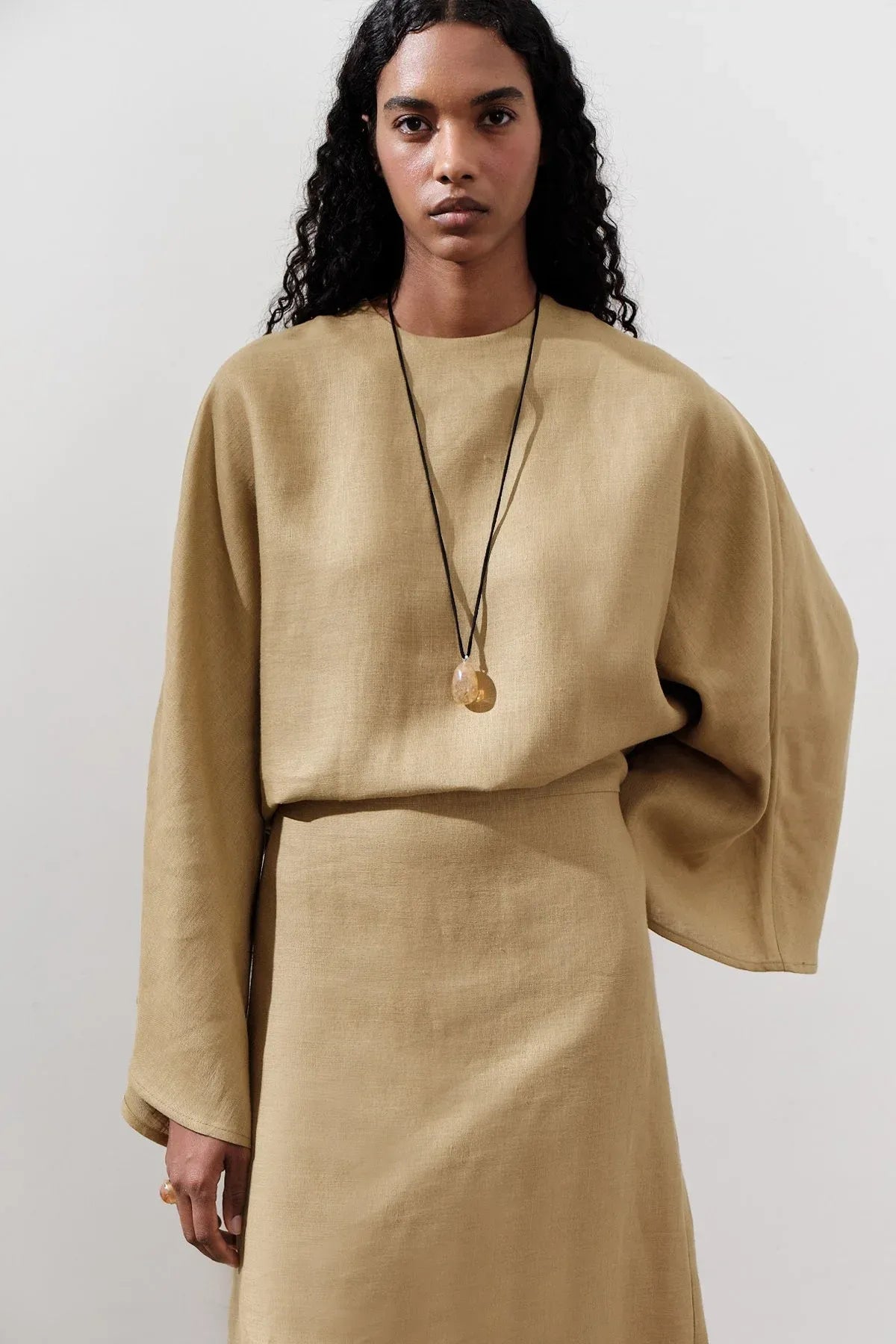 LINEN WIDE TIE DRESS CURRY