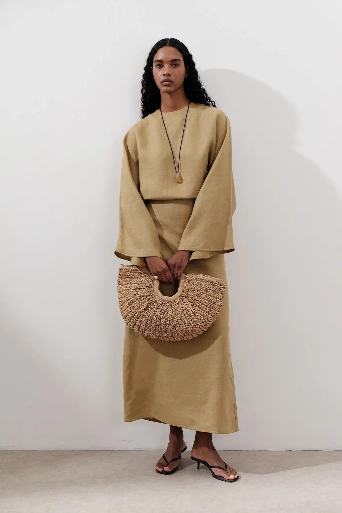 LINEN WIDE TIE DRESS CURRY