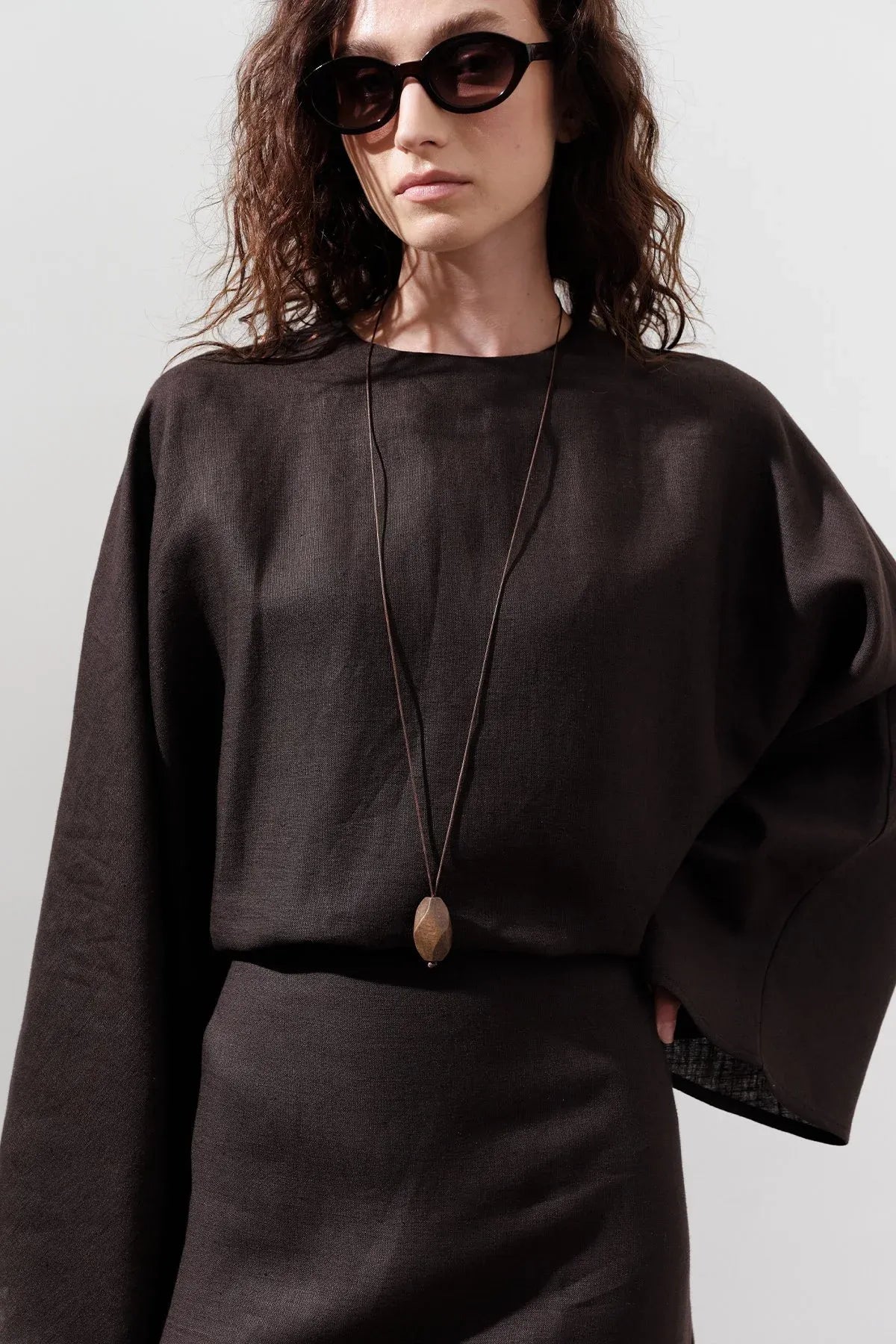 LINEN WIDE TIE DRESS BITTER COFFEE