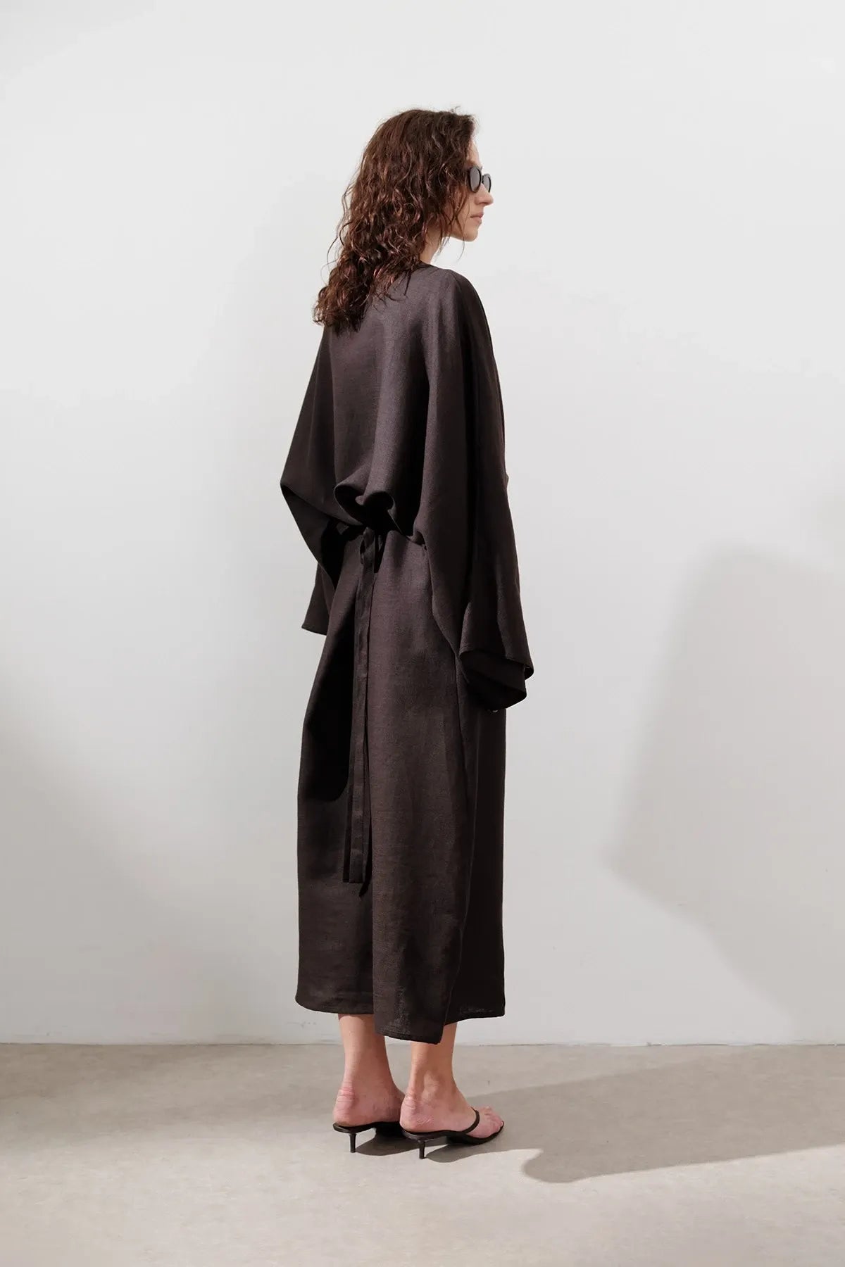 LINEN WIDE TIE DRESS BITTER COFFEE