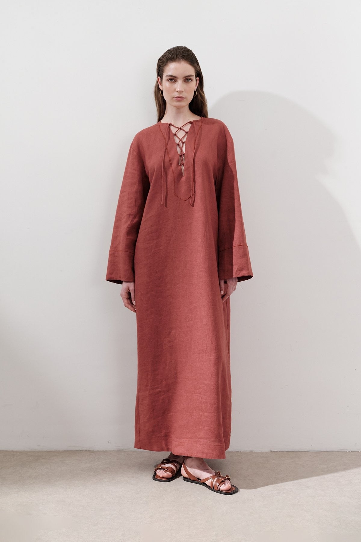 LINEN BINDING DETAIL DRESS TILE