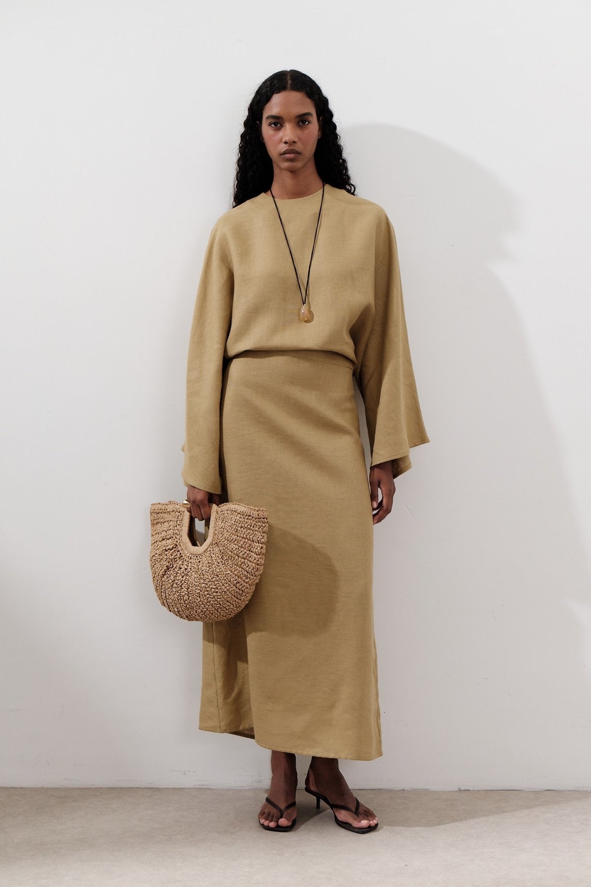 LINEN WIDE TIE DRESS CURRY