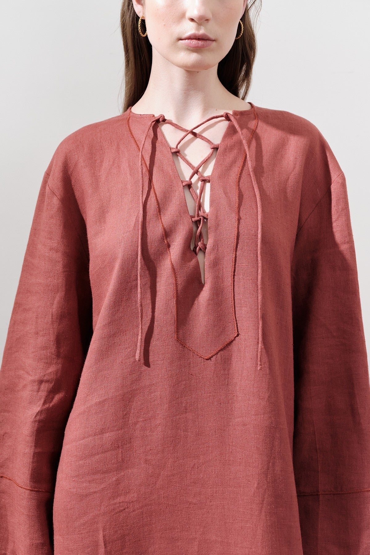 LINEN BINDING DETAIL DRESS TILE