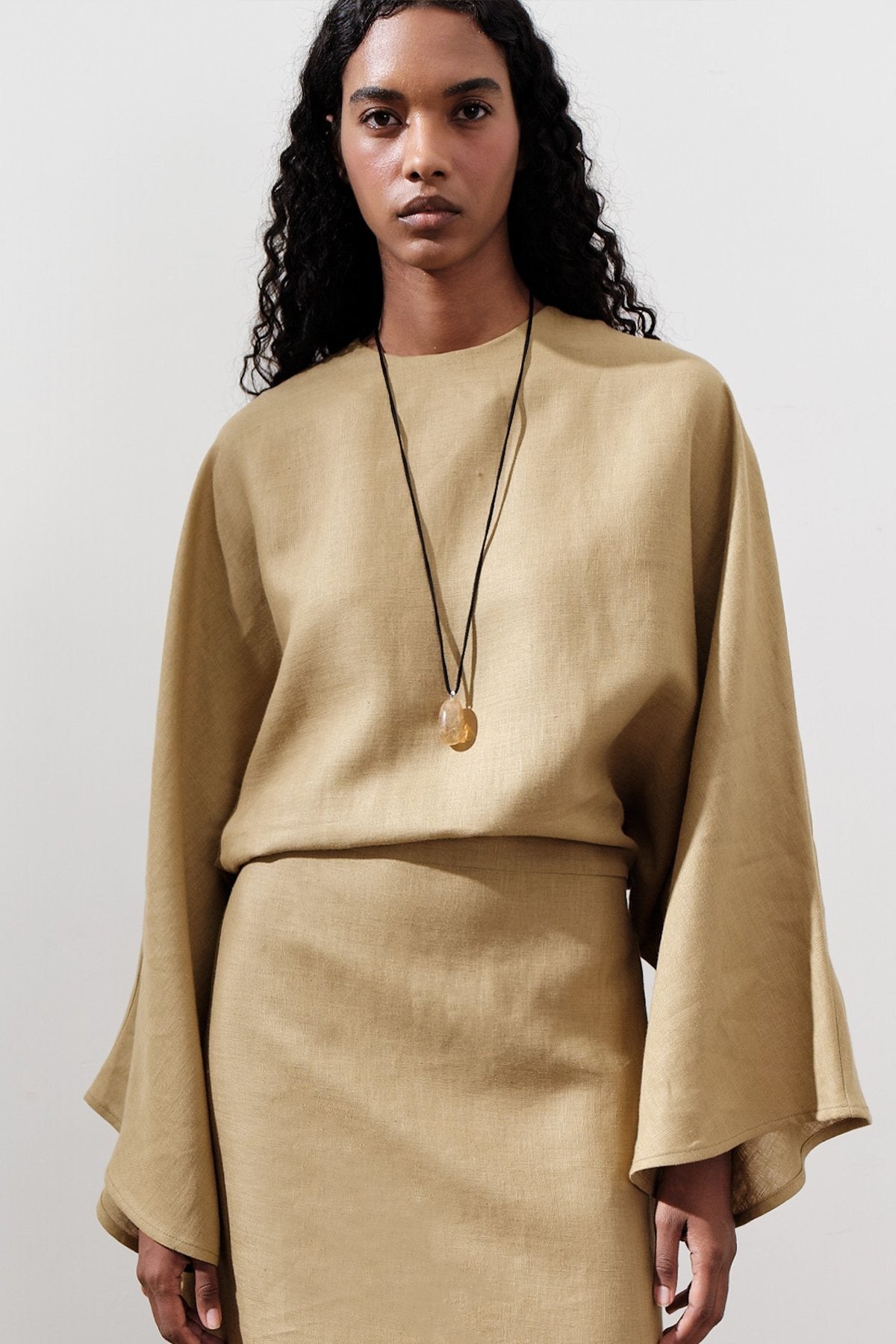 LINEN WIDE TIE DRESS CURRY
