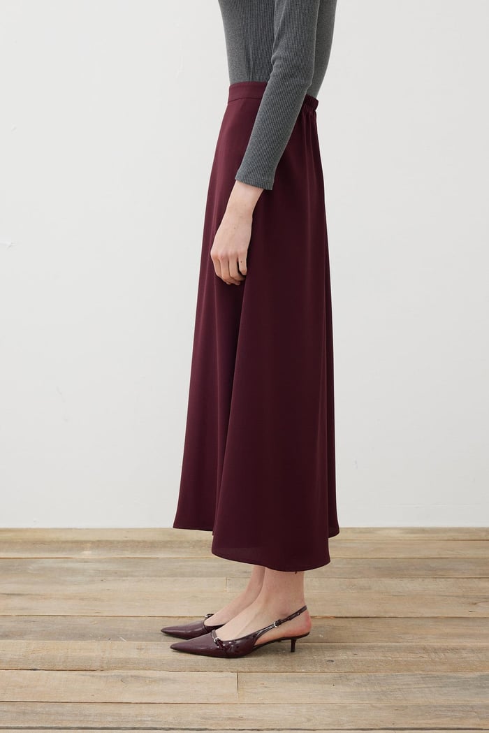 RINA CREPE DIAGONAL SKIRT CLARET RED