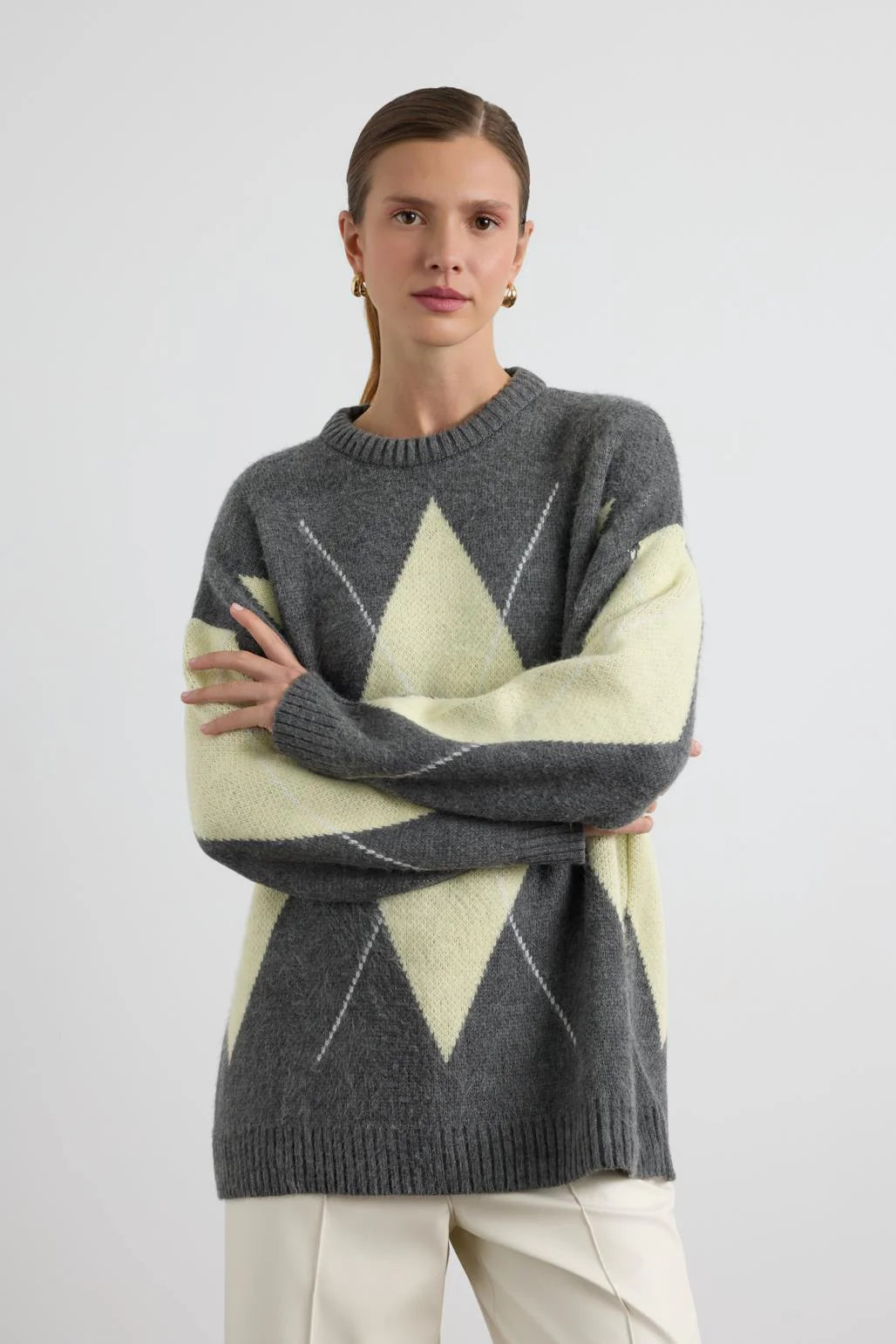 Diamond Pattern Knit Sweater Grey