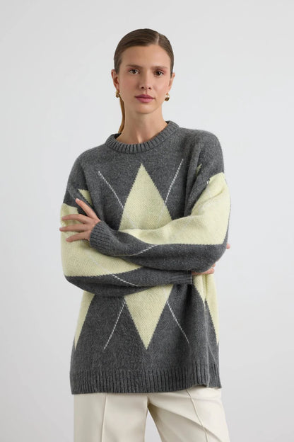 Diamond Pattern Knit Sweater Grey