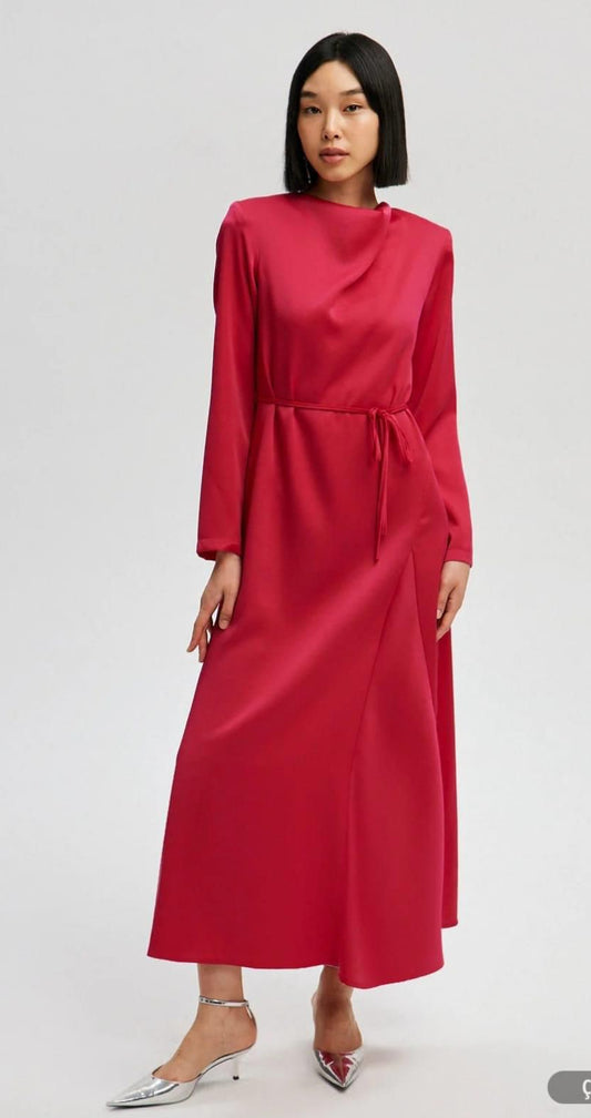 SATIN DRESS WITH BELT